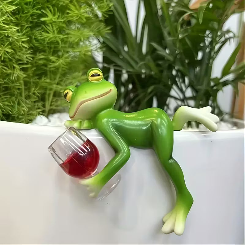 Set of 3 Hoppy Green Frog Pot Hugger Garden Ornament & Planter Companion
