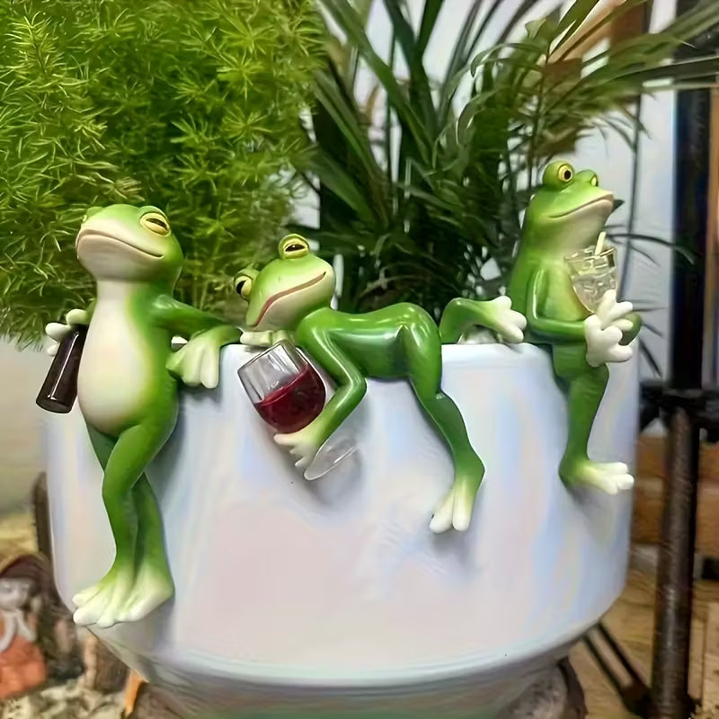Set of 3 Hoppy Green Frog Pot Hugger Garden Ornament & Planter Companion